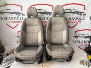 VOLVO S40 ÖN KOLTUK TAKIM