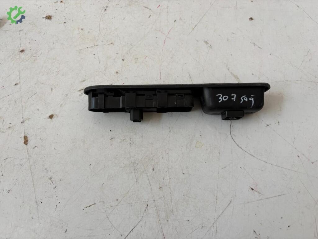 Peugeot 307 Cam Düğmesi çıkma parça