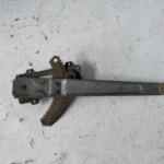 SUBARU JUSTY SOL ARKA CAM KRİKOSU