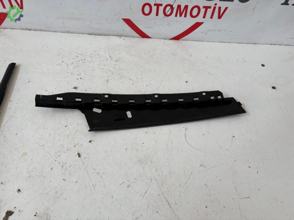 Fiat 500 Kapı Direği çıkma parça