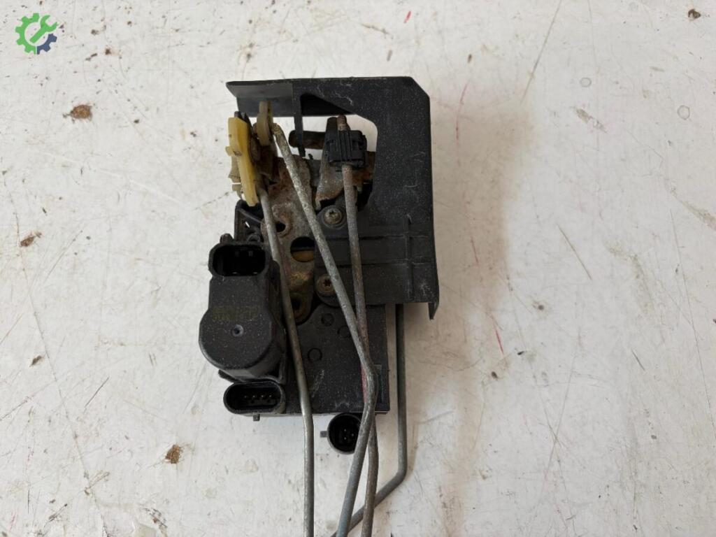 Alfa Romeo 156 Kapı Kilidi çıkma parça