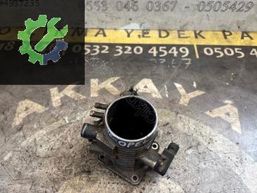 Opel Frontera Gaz Kelebeği 90352920 çıkma parça