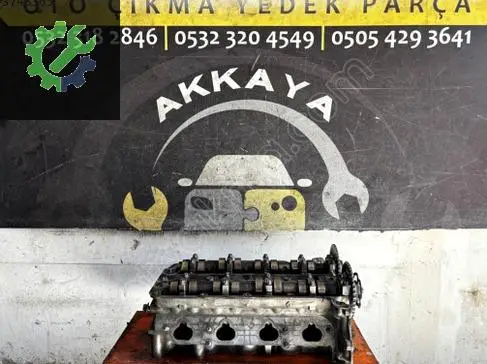 Opel Astra Silindir Kapağı 90400234 çıkma parça