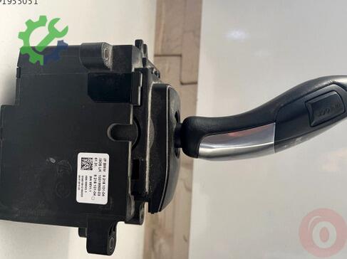 BMW Beyni 9218101 çıkma parça