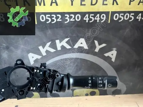 Kia Sportage Sinyal Kolu çıkma parça