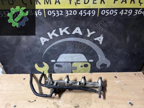Ford Mondeo Enjektör Kütüğü 938F-9D280-CA çıkma parça