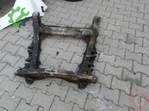 94 21 Renault 19 motor alt travers