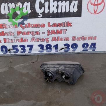 Volkswagen Passat Sol Ön Far çıkma parça