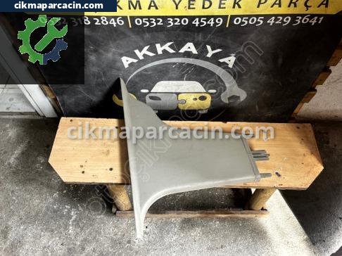 Volvo S40 Orta Direk Kaplaması çıkma parça
