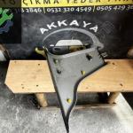 9486848RH Volvo S40 Sağ Orta Direk Kaplaması Alt Orjinal Çıkma