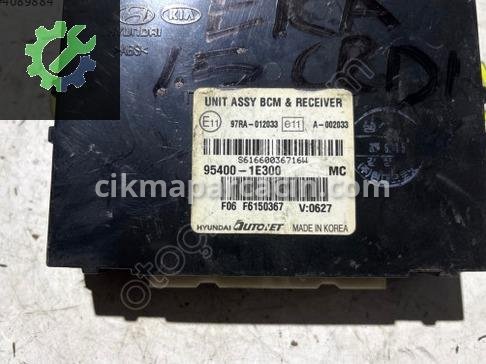 Hyundai Accent UCH Beyni çıkma parça