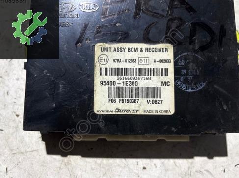 Hyundai Accent UCH Beyni 95400 çıkma parça
