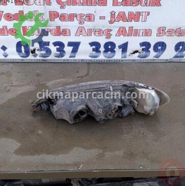 Opel Vectra Sağ Ön Far çıkma parça
