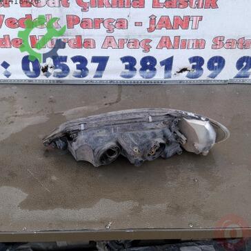 Opel Vectra Sağ Ön Far çıkma parça