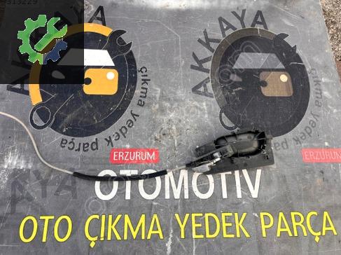 Peugeot 307 Sağ Ön Kapı Kolu 9643604477 çıkma parça