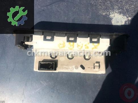 Citroen Xsara Bilgi Ekranı 9643823677 çıkma parça