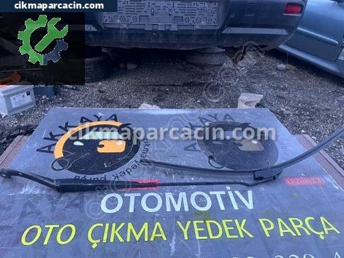 Peugeot 307 Silecek Kolu çıkma parça