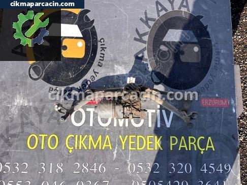 Peugeot 207 Ön Silecek Mekanizması çıkma parça