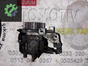 9654794380A FORD FOCUS FİESTA MONDEO 1.4-1.6 TDCI mazot pompası