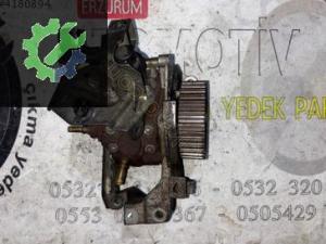 9656300380A-0445010102 PEUGEOT PARTNER 1.6 HDI Mazot Pompası