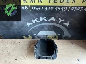 9672845177 Peugeot 208 Bardaklık Orjinal Çıkma
