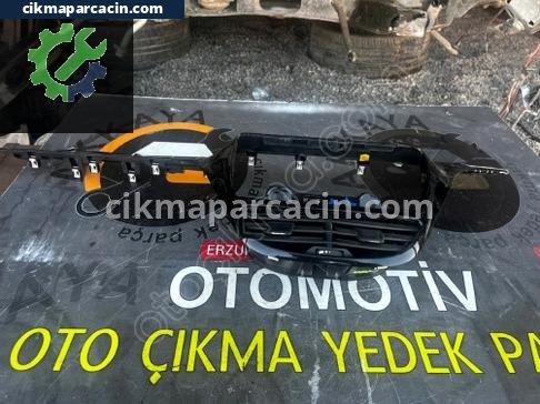 Peugeot 2008 Kalorifer Izgarası çıkma parça