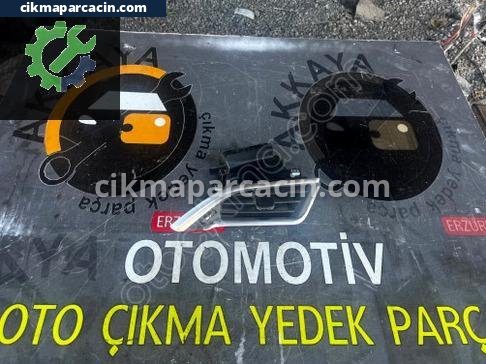 Peugeot 208 Sağ Havalandırma Izgaraları çıkma parça