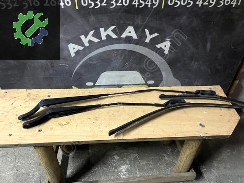 Peugeot 208 Silecek Kolu 9673291980 çıkma parça