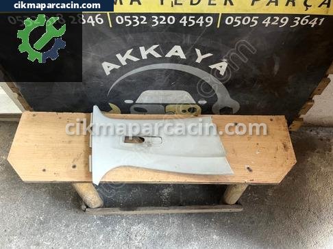 Peugeot 208 Orta Direk Kaplaması çıkma parça