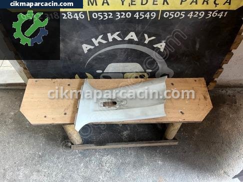 Peugeot 208 Orta Direk Kaplaması çıkma parça