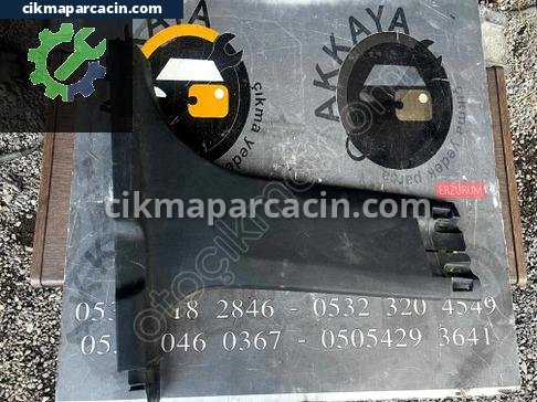 Peugeot 2008 Orta Direk Kaplaması çıkma parça