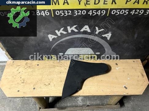 Peugeot 208 Konsol çıkma parça