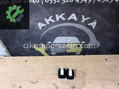 Peugeot 208 Cam Düğmesi 96751119ZD çıkma parça