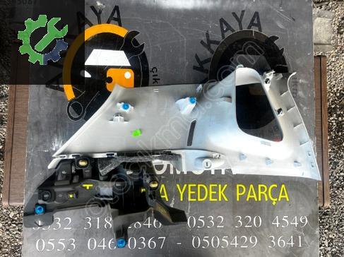 Peugeot 2008 Sağ Arka Çamurluk 9677215477 çıkma parça