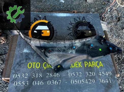 Peugeot 2008 Bakalit 9677216477 çıkma parça