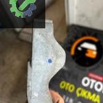 9680168580 Peugeot 208 Sağ ön Kapı Kolu Bağlantı Aparatı Çıkma