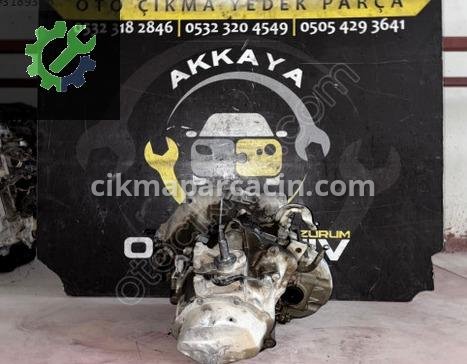 Peugeot 308 Şanzıman Komple 9680886610 çıkma parça