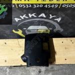 9680902877 Partner Tepe Direksiyon Alt Kapağı Orjinal Çıkma