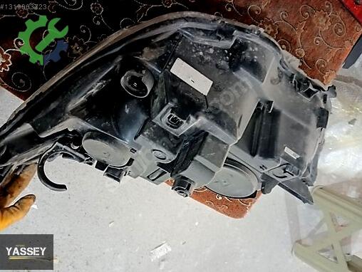 Citroen C4 Far çıkma parça