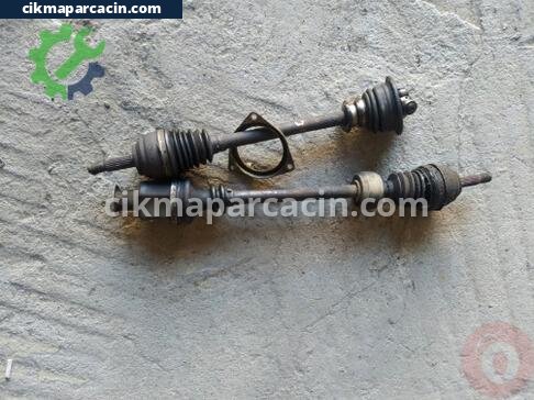 Renault R19 Sağ Aks çıkma parça