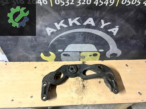 Ford Mondeo Kulak 97BB6P096AC çıkma parça