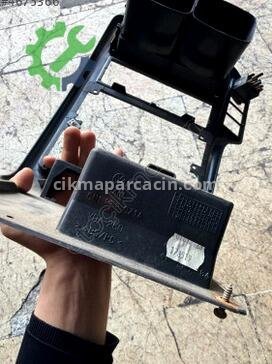 Volkswagen Polo Teyp Çerçevesi çıkma parça