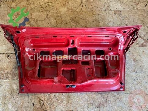 Volkswagen Polo Bagaj Kapağı çıkma parça
