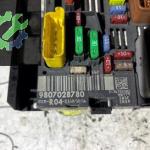 9807028780 / R04 Berlingo Sigorta Kutusu Orjinal Çıkma