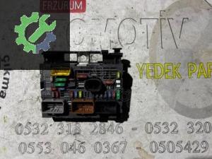 9807028780 / R04 Citroen C4 Sigorta Kutusu Orjinal Çıkma