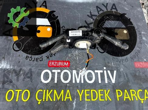 Peugeot 208 Sinyal Kolu 98081769ZD çıkma parça