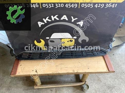 Peugeot 301 Tampon Izgarası 9816027880 çıkma parça