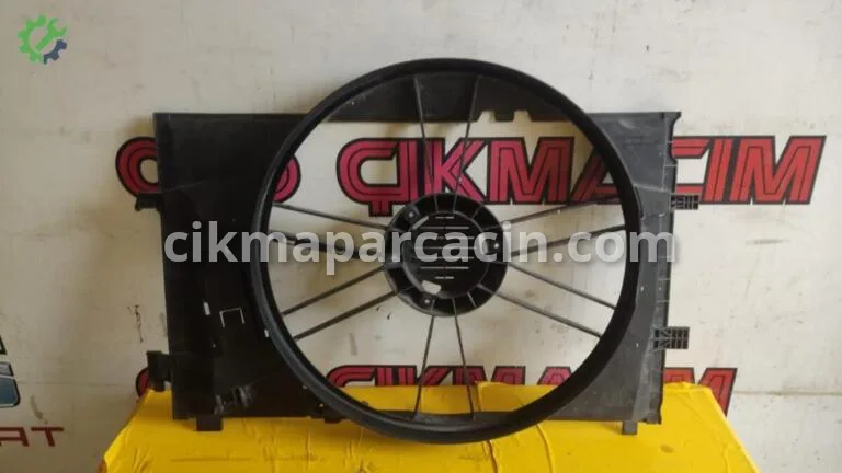 Mercedes-Benz CLK Fan Çerçevesi çıkma parça