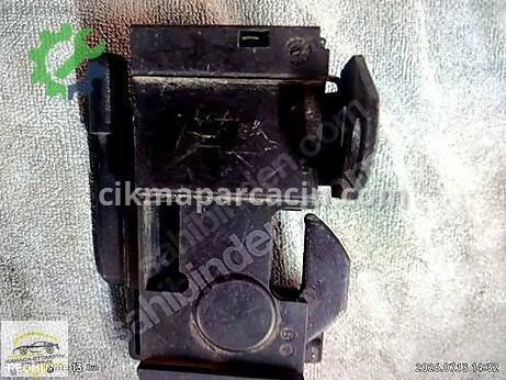 Mercedes-Benz 220 Kaput Kilidi çıkma parça