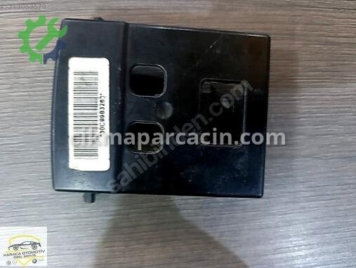 Mercedes-Benz X Beyin A4478882000 çıkma parça